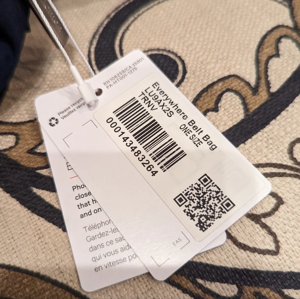 NWT Lululemon Everywhere Belt Bag - Picture 5 of 10